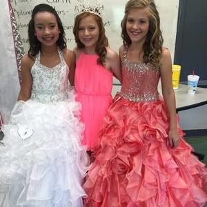 Meet your Posher, Emma